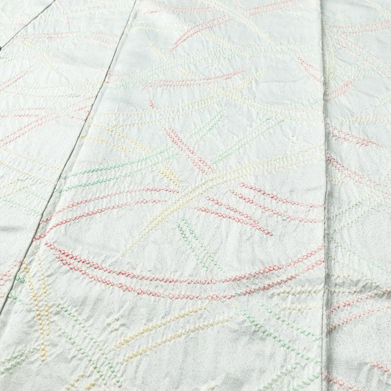 小紋 絞り 正絹 幾何学柄・抽象柄 袷仕立て 身丈153cm 裄丈63.5cm 着物 青・紺_画像5