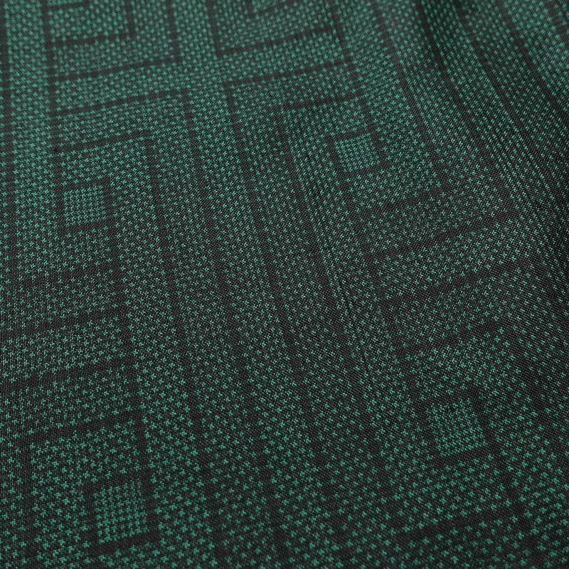 大島紬 正絹 幾何学柄・抽象柄 袷仕立て 身丈162cm 裄丈65.5cm 着物 緑・うぐいす色_画像10