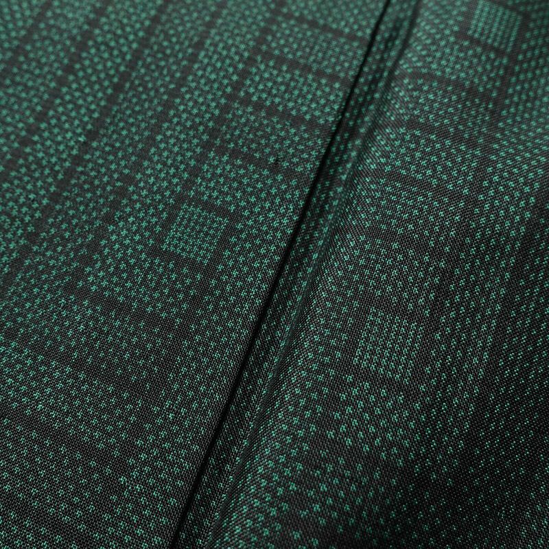 大島紬 正絹 幾何学柄・抽象柄 袷仕立て 身丈162cm 裄丈65.5cm 着物 緑・うぐいす色_画像11