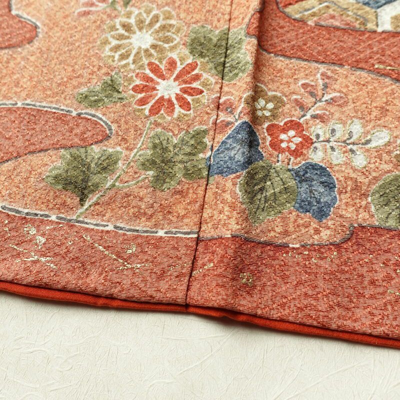 付け下げ 付下小紋 正絹 古典柄 袷仕立て 身丈163cm 裄丈66cm 箔 フォーマル 着物 多色使い_画像12