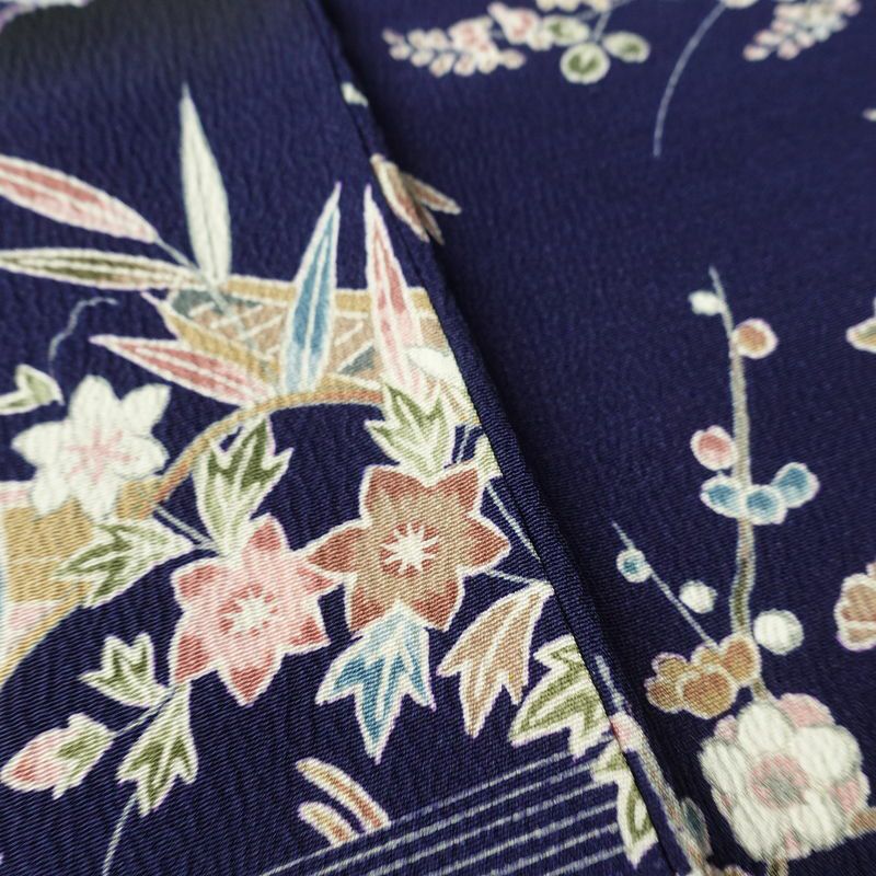 小紋 一方付 縮緬 正絹 古典柄 袷仕立て 身丈155.5cm 裄丈63.5cm 着物 青・紺_画像10