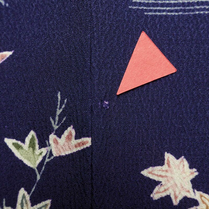 小紋 一方付 縮緬 正絹 古典柄 袷仕立て 身丈155.5cm 裄丈63.5cm 着物 青・紺_画像13