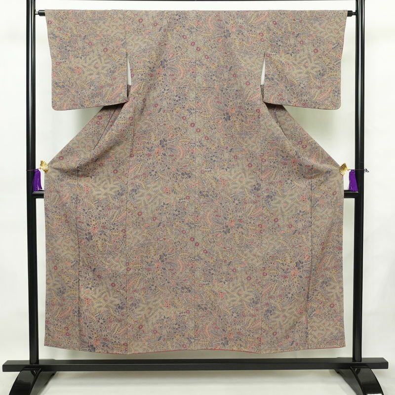 小紋 良品 丹後ちりめん 縮緬 正絹 木の葉・植物柄 袷仕立て 身丈152.5cm 裄丈64.5cm 着物 紫・藤色_画像1