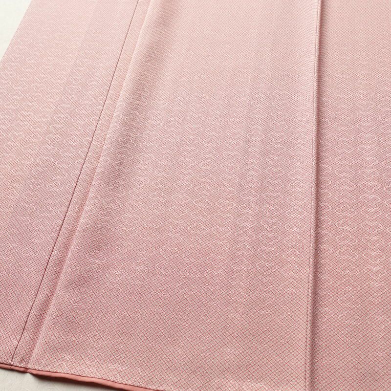 色無地 良品 一つ紋付き 正絹 古典柄 袷仕立て 身丈163.5cm 裄丈67.5cm 一部しつけ糸付き フォーマル 着物 ピンク_画像4