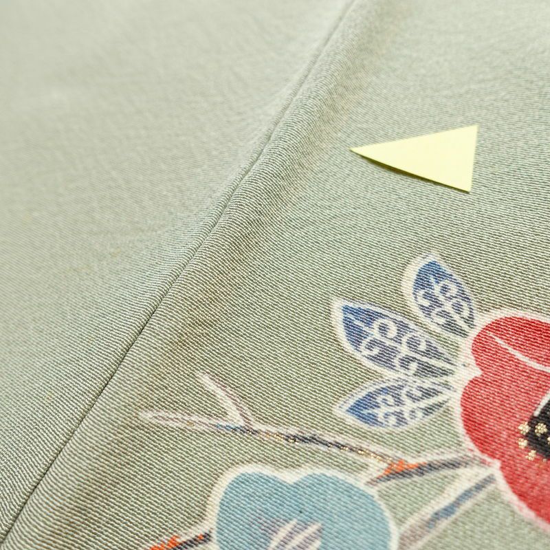 小紋 縮緬 正絹 花柄 袷仕立て 身丈163cm 裄丈67cm 箔 着物 緑・うぐいす色_画像12