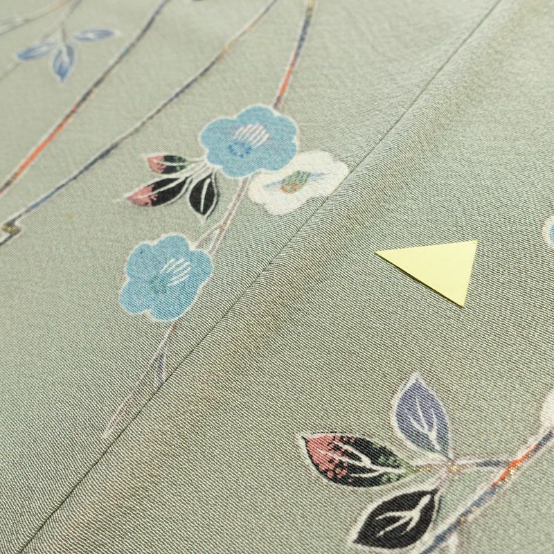 小紋 縮緬 正絹 花柄 袷仕立て 身丈163cm 裄丈67cm 箔 着物 緑・うぐいす色_画像13