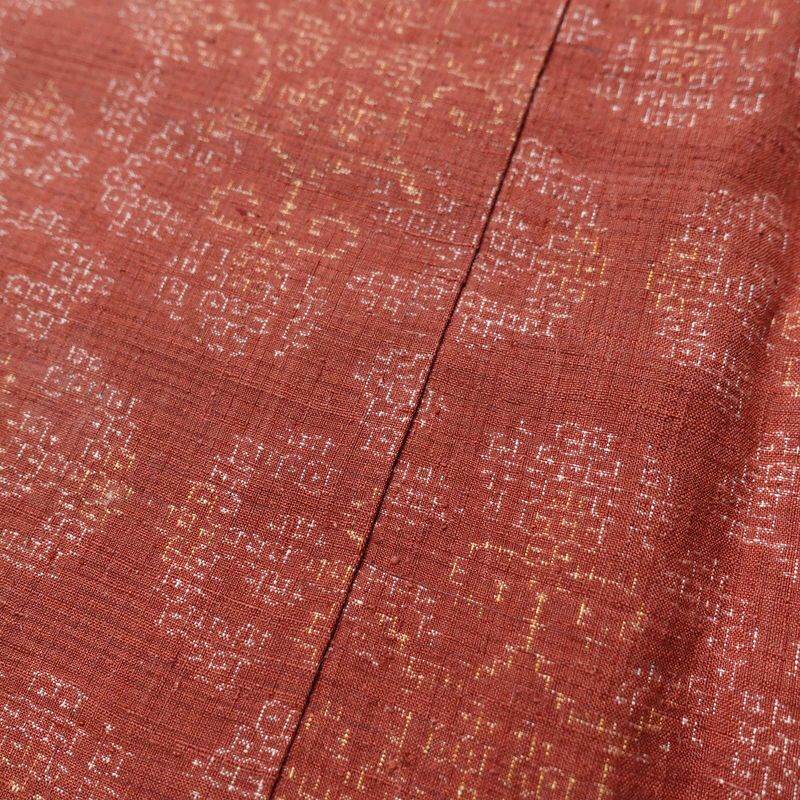 紬 正絹 幾何学柄・抽象柄 袷仕立て 身丈157.5cm 裄丈65.5cm 着物 小豆・エンジ_画像9