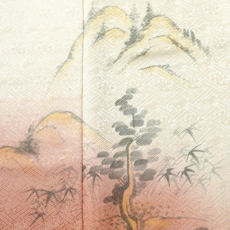 付け下げ 綸子 一つ紋付き 正絹 風景柄 袷仕立て 身丈161cm 裄丈65.5cm フォーマル 着物 ベージュ_画像5