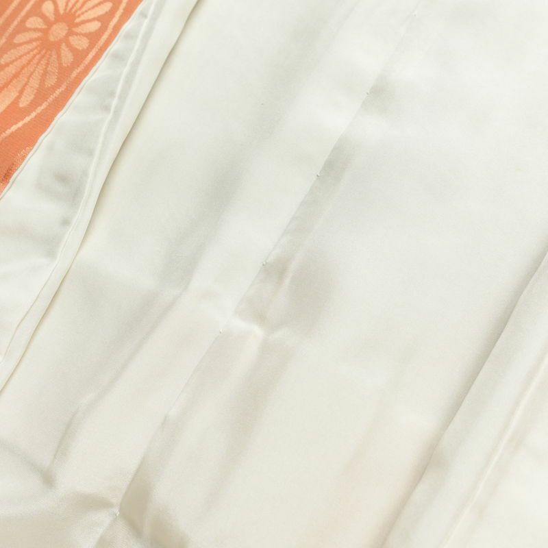 付け下げ 綸子 一つ紋付き 正絹 風景柄 袷仕立て 身丈161cm 裄丈65.5cm フォーマル 着物 ベージュ_画像18