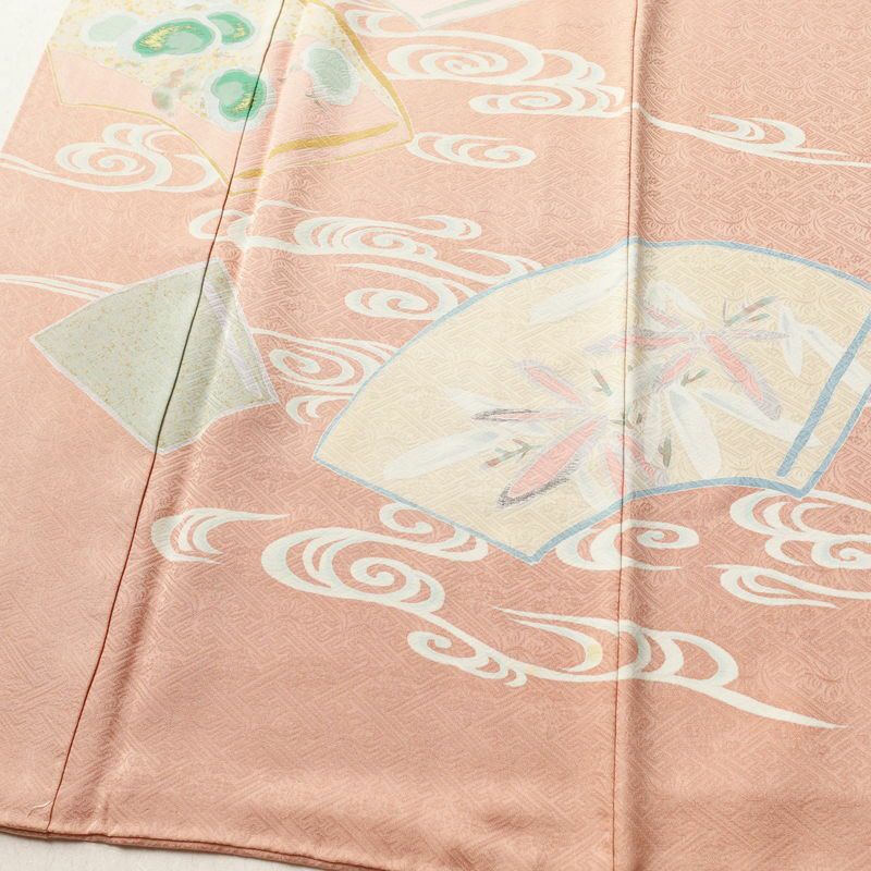 色留袖 三つ紋付き 正絹 花柄 袷仕立て 身丈166cm 裄丈69cm 箔 刺繍 共八掛 金彩 フォーマル 着物 ピンク_画像4