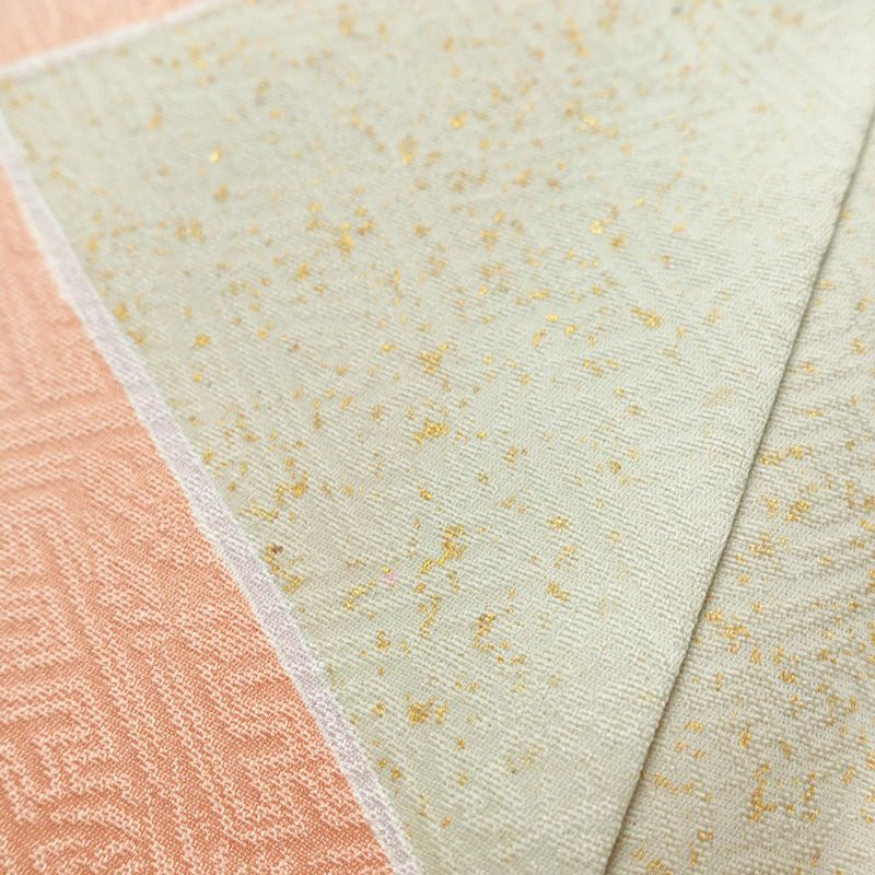 色留袖 三つ紋付き 正絹 花柄 袷仕立て 身丈166cm 裄丈69cm 箔 刺繍 共八掛 金彩 フォーマル 着物 ピンク_画像10