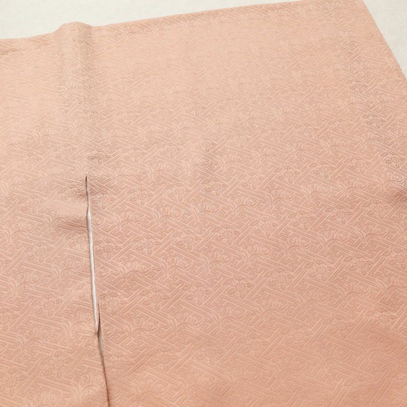 色留袖 三つ紋付き 正絹 花柄 袷仕立て 身丈166cm 裄丈69cm 箔 刺繍 共八掛 金彩 フォーマル 着物 ピンク_画像16