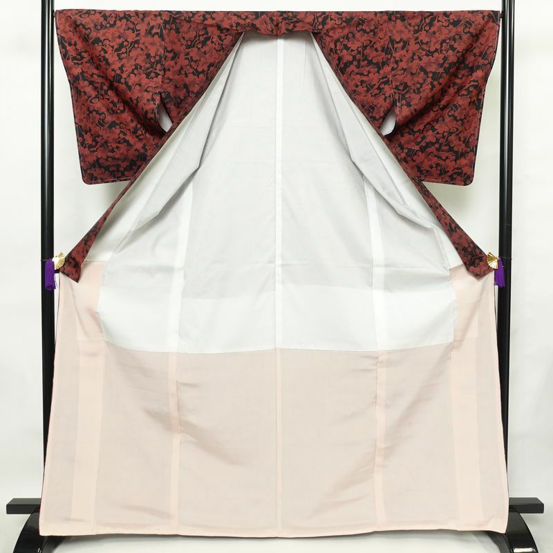 小紋 しつけ糸付き 正絹 花柄 袷仕立て 身丈167cm 裄丈67.5cm 着物 黒_画像3