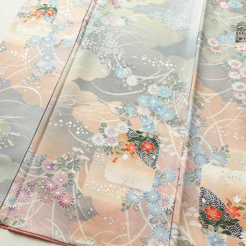 小紋 美品 元禄絵巻 しつけ糸付き 丹後ちりめん 正絹 花柄 袷仕立て 身丈167.5cm 裄丈65.5cm 箔 着物 多色使い_画像4