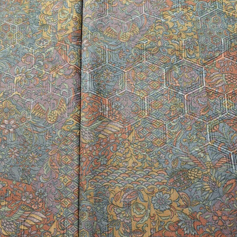 小紋 良品 しつけ糸付き 総柄 ポリエステル 幾何学柄・抽象柄 袷仕立て 身丈158.5cm 裄丈65cm 着物 多色使い_画像6