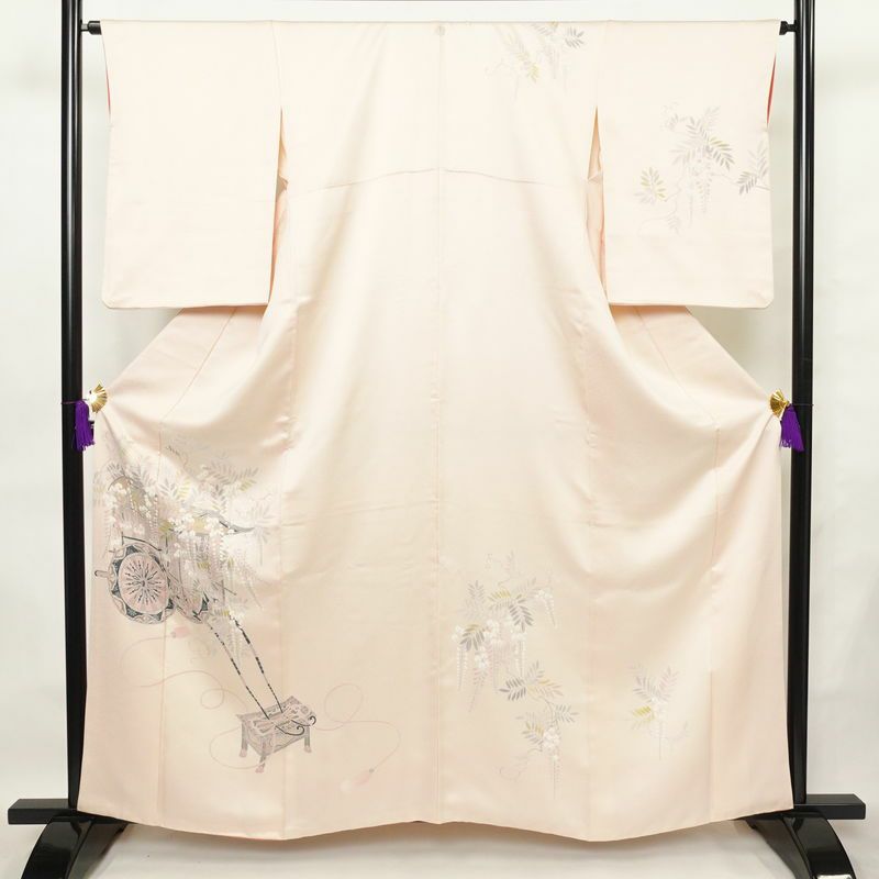 付け下げ 良品 綸子 一つ紋付き 正絹 木の葉・植物柄 袷仕立て 身丈161.5cm 裄丈65cm フォーマル 着物 ピンク_画像1