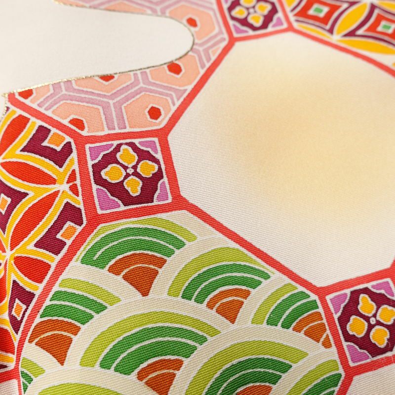 付け下げ 正絹 花柄 袷仕立て 身丈165cm 裄丈64.5cm 箔 金彩 フォーマル 着物 黄・黄土色_画像10