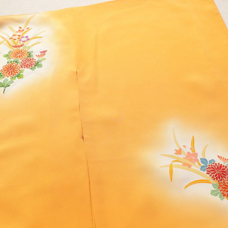 付け下げ 正絹 花柄 袷仕立て 身丈165cm 裄丈64.5cm 箔 金彩 フォーマル 着物 黄・黄土色_画像16