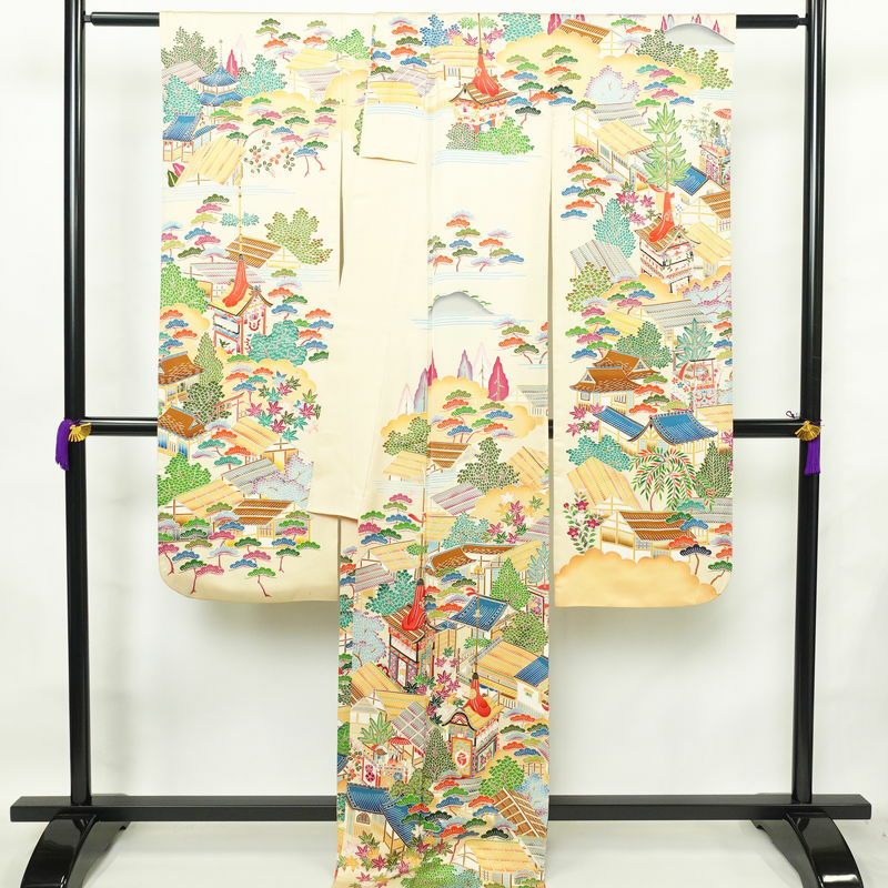 振袖 正絹 風景柄 袷仕立て 身丈172.5cm 裄丈67cm 箔 金彩 フォーマル 二十歳 レトロ 着物 クリーム_画像2