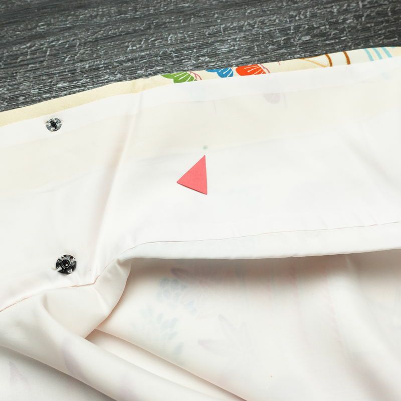 振袖 正絹 風景柄 袷仕立て 身丈172.5cm 裄丈67cm 箔 金彩 フォーマル 二十歳 レトロ 着物 クリーム_画像20