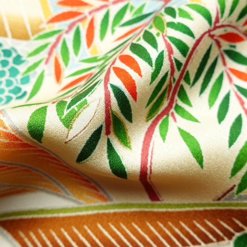 振袖 正絹 風景柄 袷仕立て 身丈172.5cm 裄丈67cm 箔 金彩 フォーマル 二十歳 レトロ 着物 クリーム_画像21