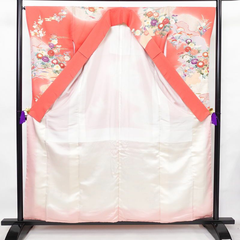 振袖 正絹 花柄 袷仕立て 身丈158cm 裄丈66cm 箔 金彩 フォーマル 二十歳 着物 ピンク_画像3
