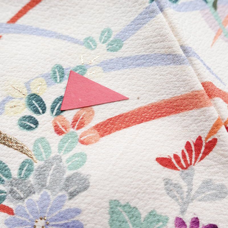 振袖 正絹 花柄 袷仕立て 身丈158cm 裄丈66cm 箔 金彩 フォーマル 二十歳 着物 ピンク_画像11