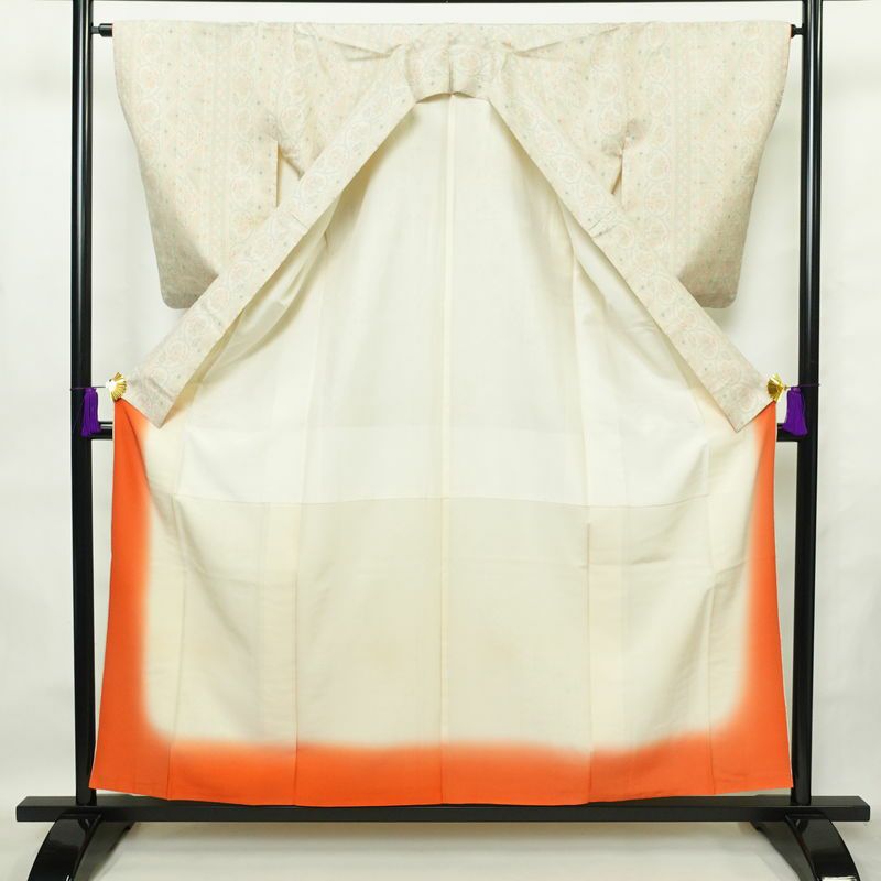 紬 正絹 幾何学柄・抽象柄 袷仕立て 身丈158cm 裄丈65.5cm 着物 白_画像3