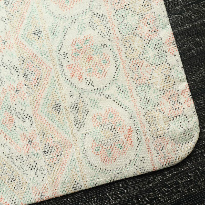 紬 正絹 幾何学柄・抽象柄 袷仕立て 身丈158cm 裄丈65.5cm 着物 白_画像13