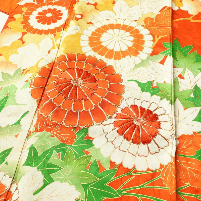 振袖 金駒刺繍 綸子 正絹 花柄 袷仕立て 身丈164cm 裄丈67cm 箔 金彩 フォーマル 着物 橙_画像5