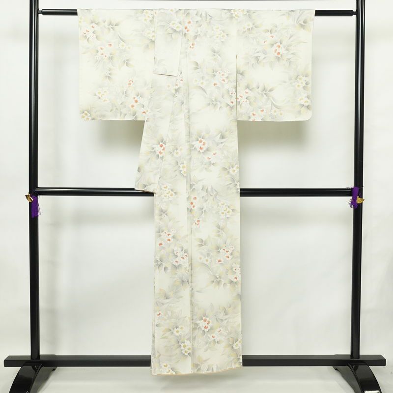 小紋 正絹 花柄 袷仕立て 身丈154.5cm 裄丈64.5cm 箔 着物 グレー_画像2