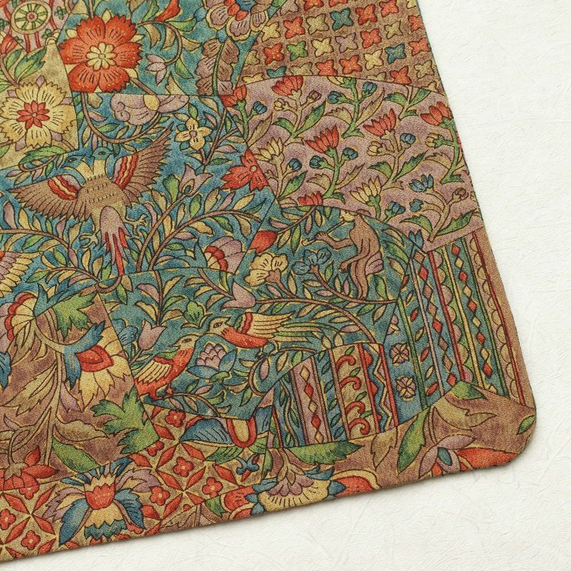 小紋 良品 縮緬 総柄 正絹 幾何学柄・抽象柄 袷仕立て 身丈153cm 裄丈66cm 着物 多色使い_画像15