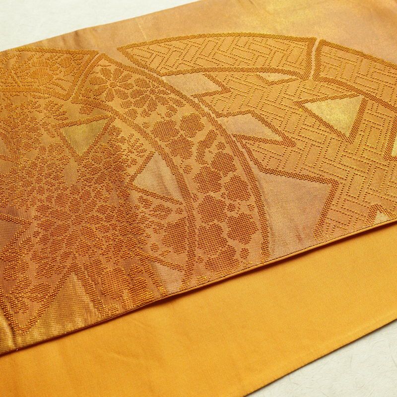 袋帯 太鼓柄 相良刺繍 フォーマル用 正絹 古典柄 箔 帯_画像10