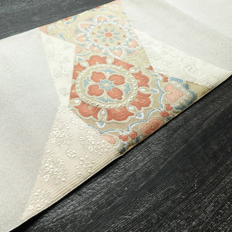 名古屋帯 太鼓柄 良品 正絹 幾何学柄・抽象柄 松葉仕立て 金糸 帯 金・銀_画像12