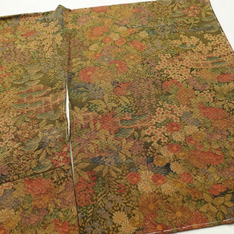 小紋 美品 しつけ糸付き 総柄 正絹 花柄 袷仕立て 身丈170cm 裄丈68cm 着物 多色使い_画像13