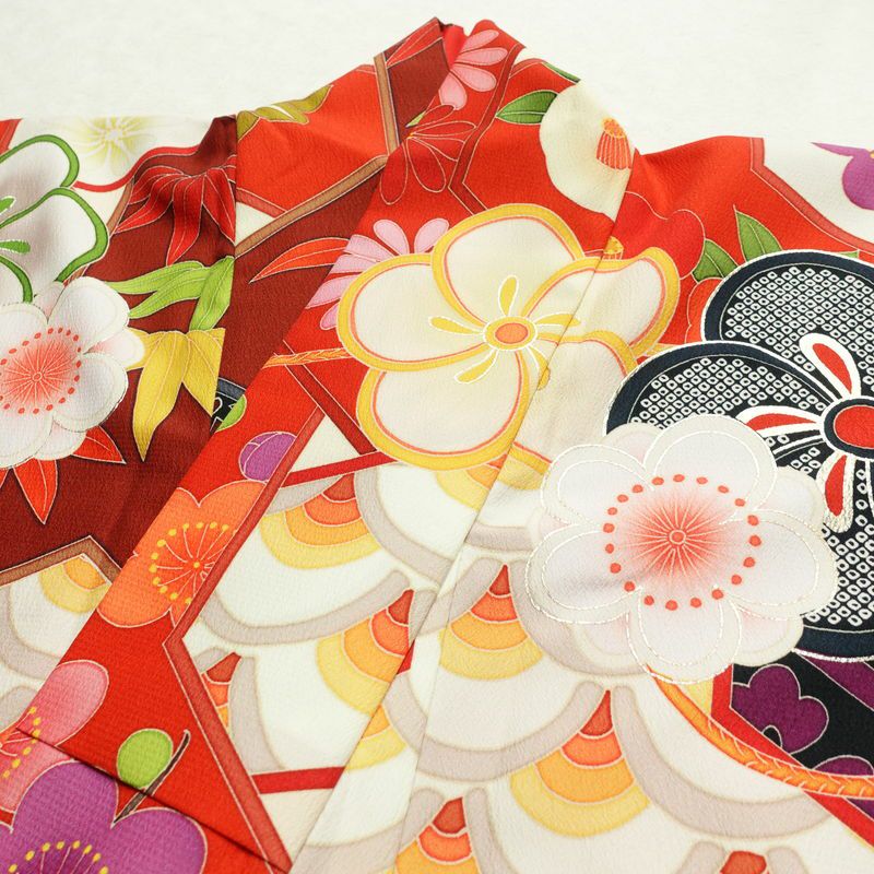 振袖 良品 ポリエステル 古典柄 袷仕立て 身丈169.5cm 裄丈68.5cm 箔 金彩 フォーマル 二十歳 着物 多色使い_画像15