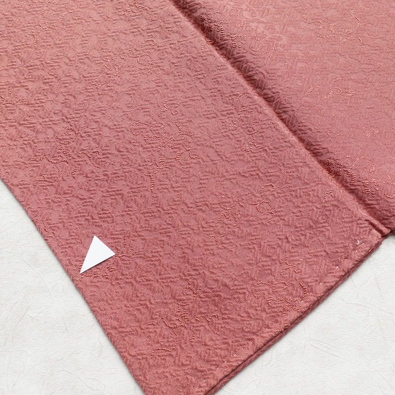 色無地 一つ紋付き 正絹 木の葉・植物柄 袷仕立て 身丈167cm 裄丈69cm フォーマル 着物 ピンク_画像19