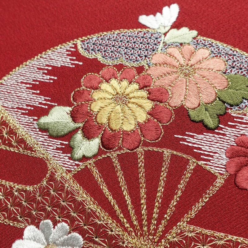 振袖 縮緬 金駒刺繍 正絹 古典柄 袷仕立て 身丈156.5cm 裄丈64cm 刺繍 金糸 フォーマル 着物 赤・朱_画像15
