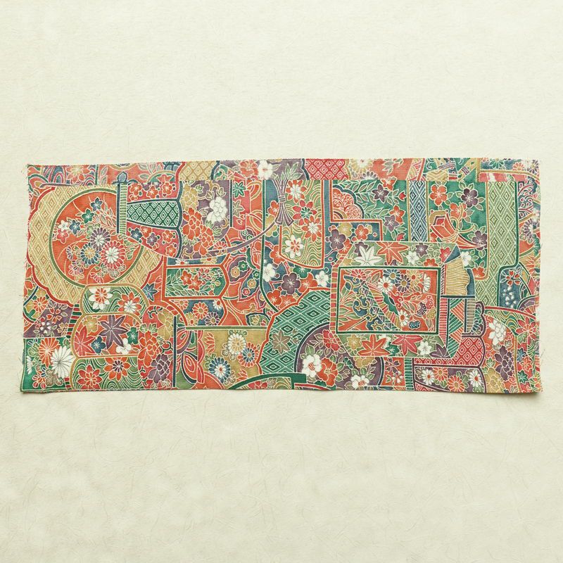 小紋 縮緬 総柄 正絹 古典柄 袷仕立て 身丈163cm 裄丈65cm 一部しつけ糸付き 着物 多色使い_画像20