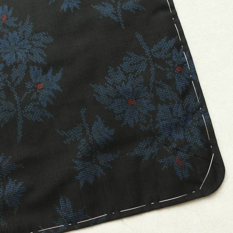 大島紬 しつけ糸付き 正絹 木の葉・植物柄 袷仕立て 身丈170cm 裄丈69.5cm 着物 黒_画像14