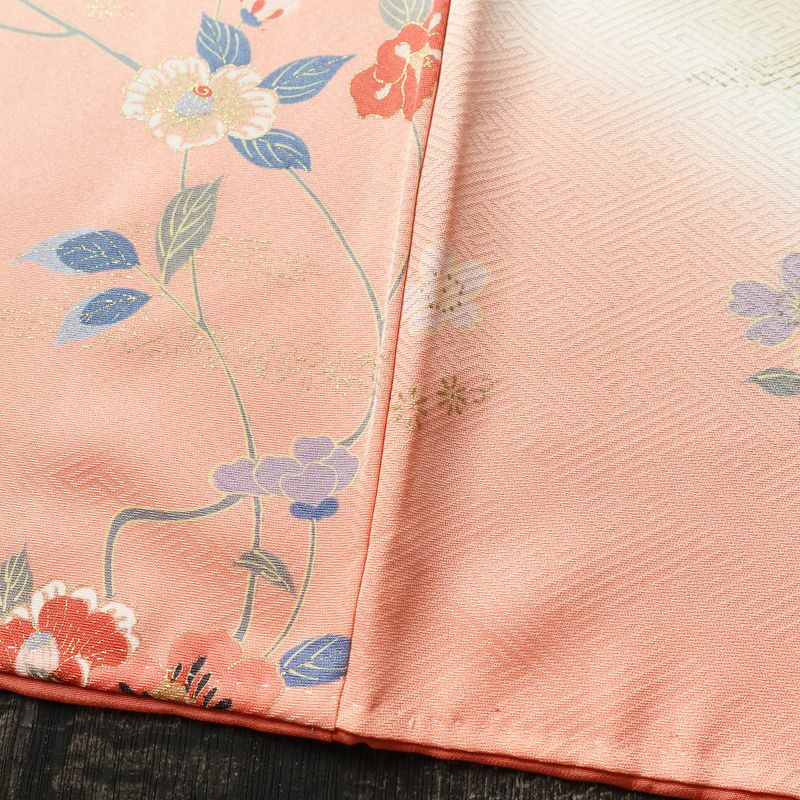 付け下げ しつけ糸付き 正絹 花柄 袷仕立て 身丈160cm 裄丈66cm 金彩 着物 グレージュ ベージュ_画像11