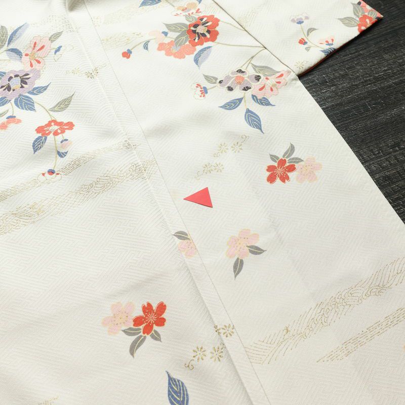 付け下げ しつけ糸付き 正絹 花柄 袷仕立て 身丈160cm 裄丈66cm 金彩 着物 グレージュ ベージュ_画像12