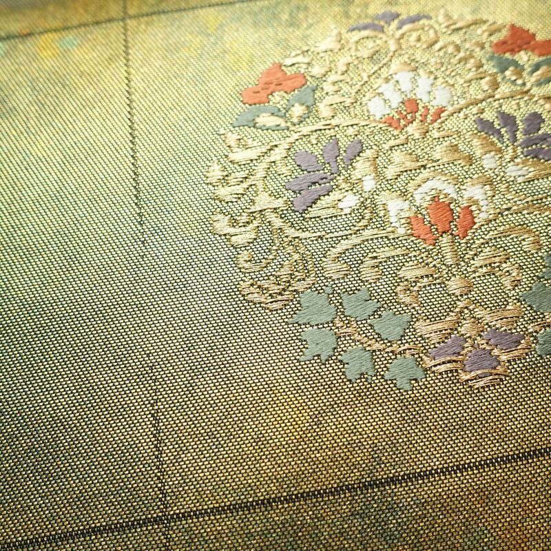 袋帯 六通柄 フォーマル用 正絹 幾何学柄・抽象柄 箔 帯 多色使い_画像4