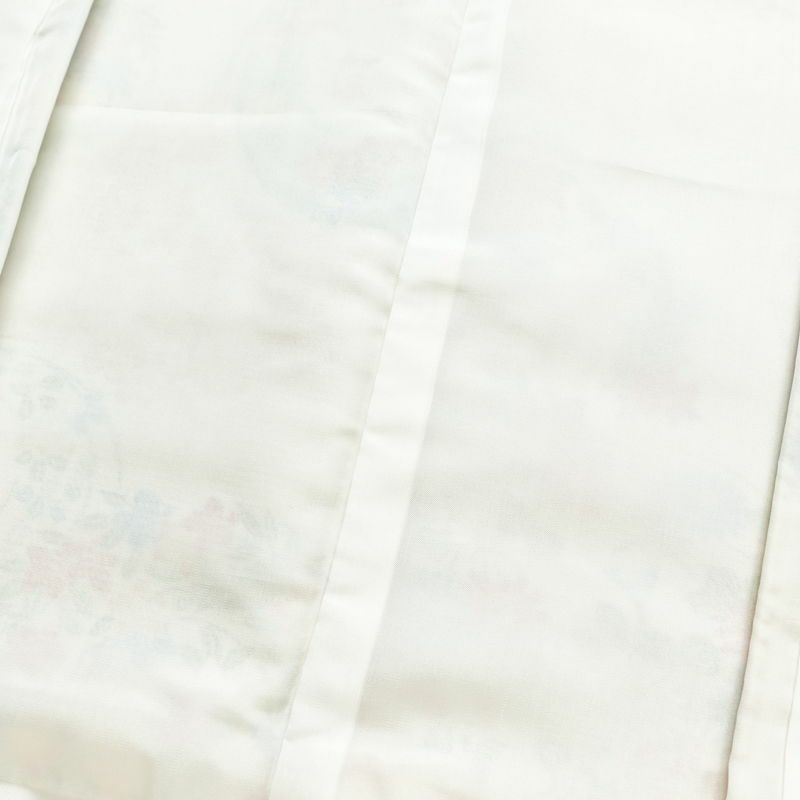 小紋 縮緬 総柄 正絹 花柄 袷仕立て 身丈166cm 裄丈65.5cm 一部しつけ糸付き 着物 クリーム_画像17