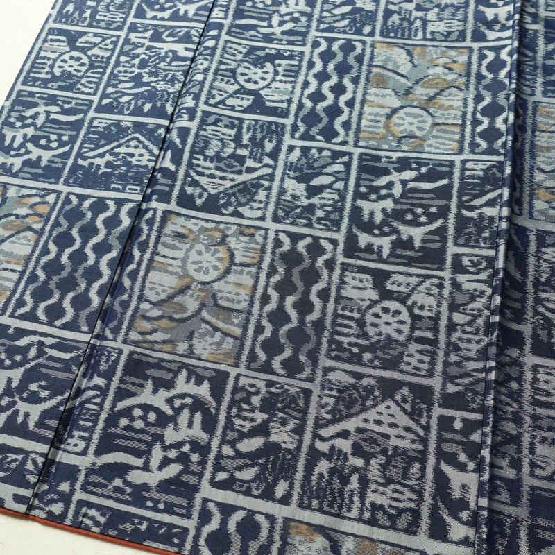 紬 正絹 幾何学柄・抽象柄 袷仕立て 身丈166cm 裄丈66cm 着物 青・紺_画像4