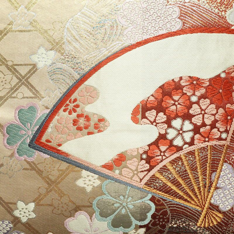 袋帯 全通柄 フォーマル用 正絹 古典柄 箔 金糸 扇子 帯 ベージュ_画像2