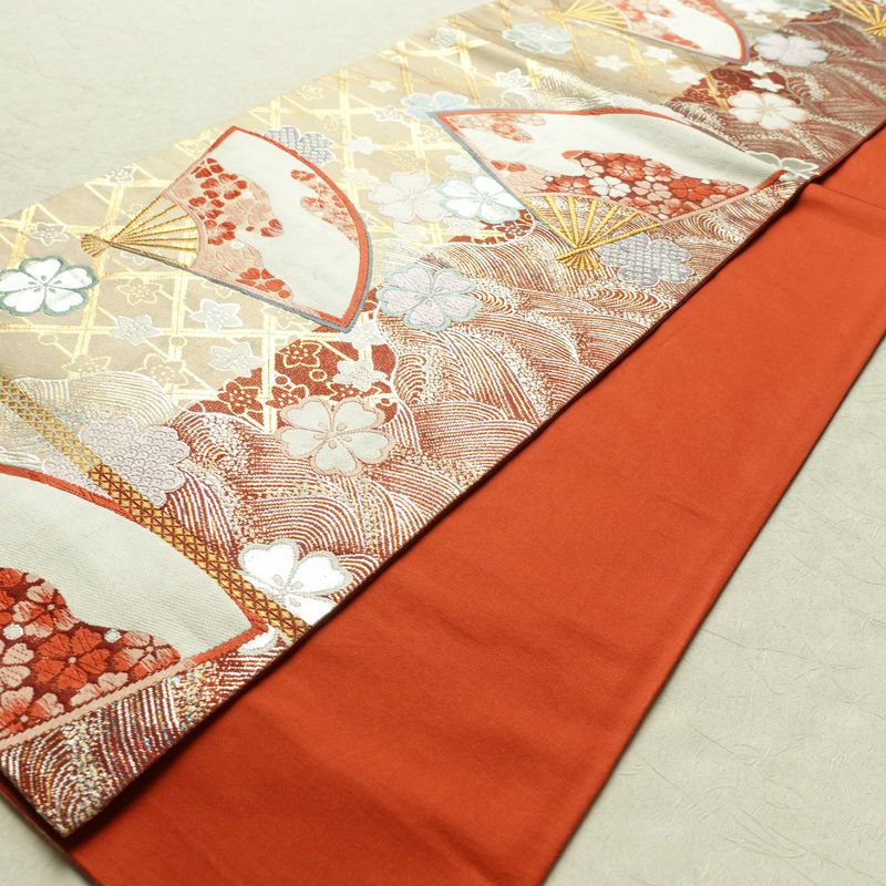 袋帯 全通柄 フォーマル用 正絹 古典柄 箔 金糸 扇子 帯 ベージュ_画像8