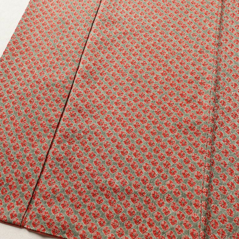 小紋 良品 絞り 総絞り 正絹 古典柄 袷仕立て 身丈164cm 裄丈67.5cm 一部しつけ糸付き 着物 緑・うぐいす色_画像4