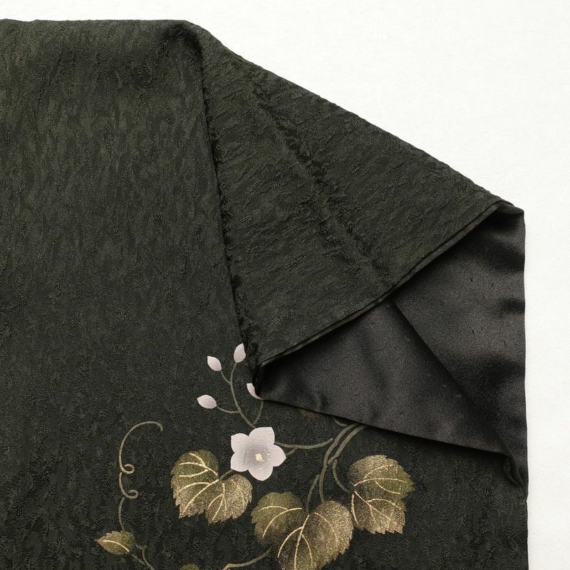 付け下げ 落款入り 正絹 木の葉・植物柄 袷仕立て 身丈157cm 裄丈67cm 箔 刺繍 金彩 フォーマル 着物 緑・うぐいす色_画像14