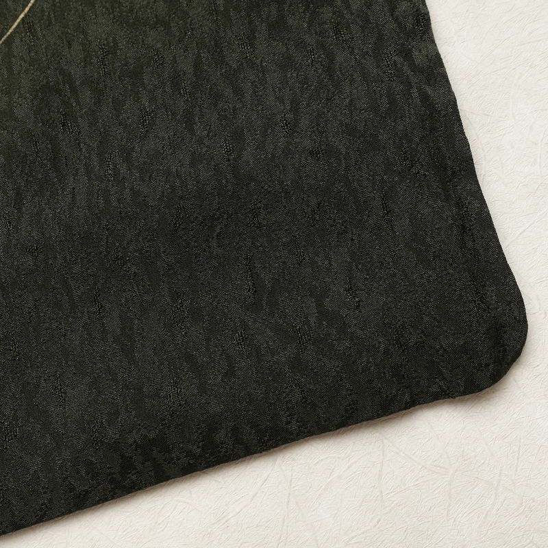 付け下げ 落款入り 正絹 木の葉・植物柄 袷仕立て 身丈157cm 裄丈67cm 箔 刺繍 金彩 フォーマル 着物 緑・うぐいす色_画像15